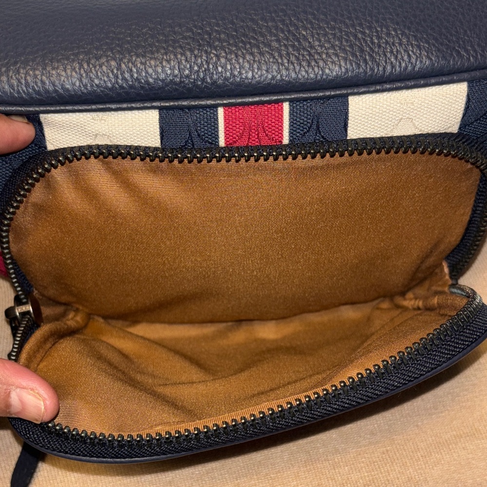 Coach Thompson Belt Bag In Signature Jacquard With Varsity Stripe - Picture 7 of 7
